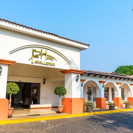 Farallones Hotel Chinandega Exterior photo